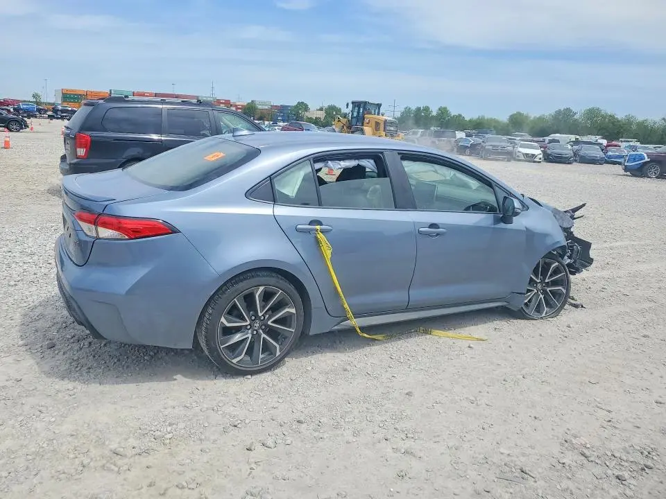 2021 TOYOTA COROLLA SE  