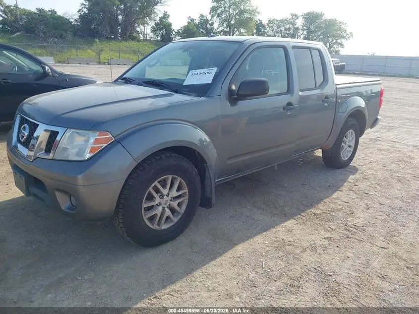 2016 NISSAN FRONTIER SV