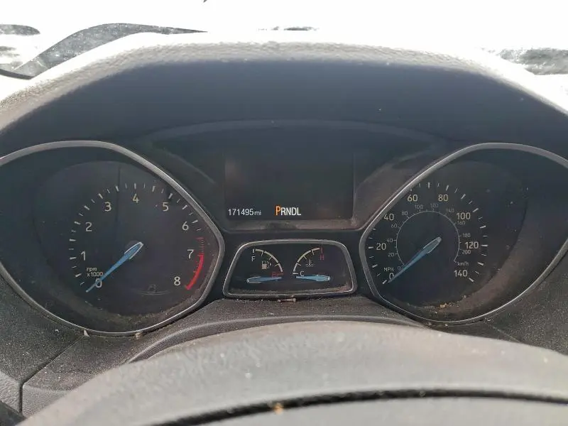 2015 FORD FOCUS SE  
