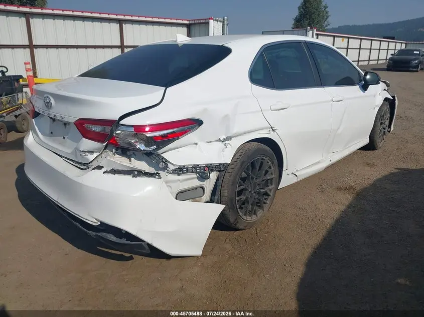 2019 TOYOTA CAMRY LE