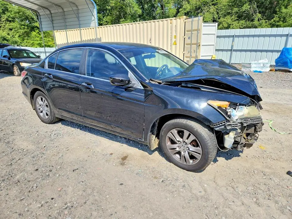2011 HONDA ACCORD SE  