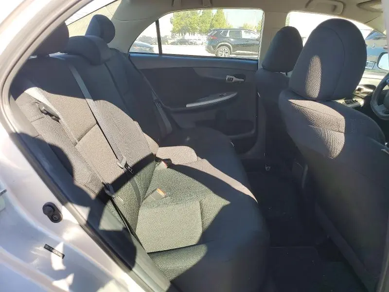 2011 TOYOTA COROLLA S  