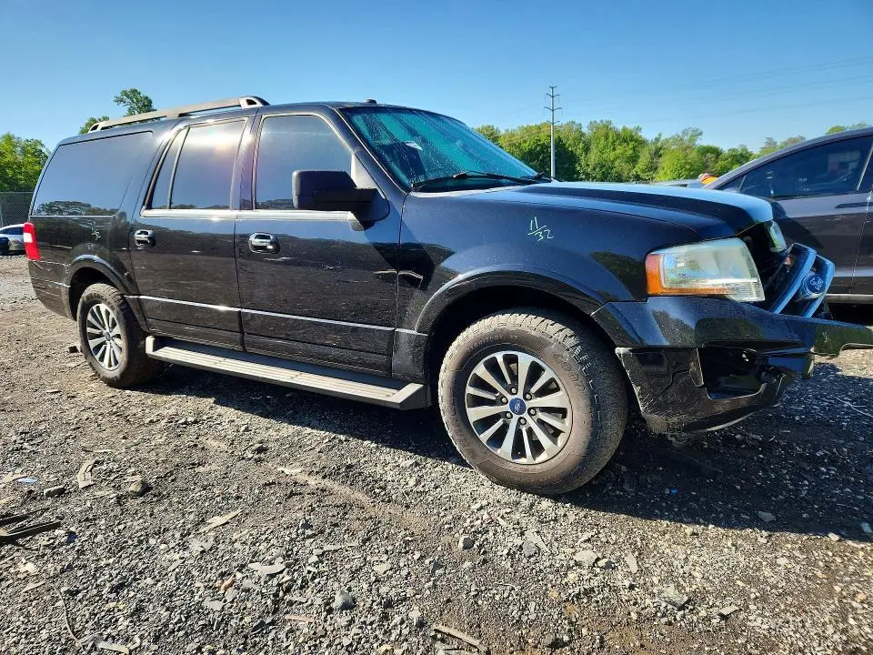 2017 FORD EXPEDITION EL XLT  