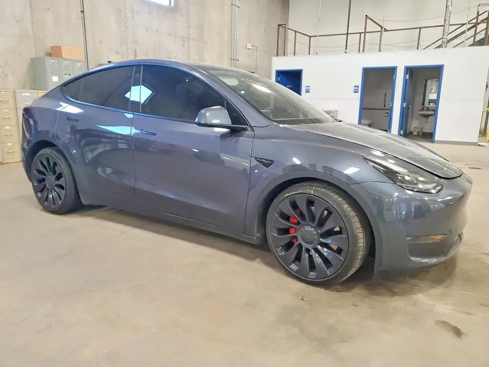 2022 TESLA MODEL Y   