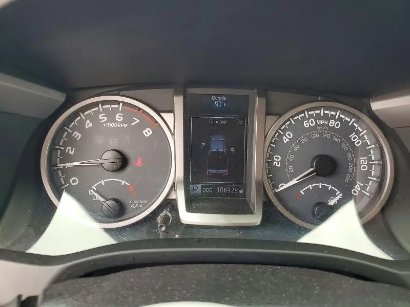 2016 TOYOTA TACOMA SR5 V6  