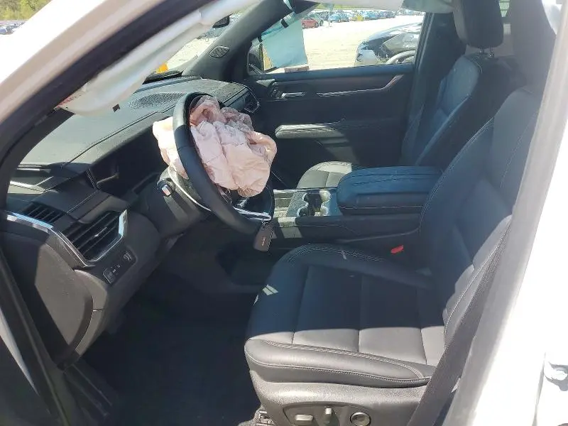 2024 GMC ACADIA UPLEVEL  