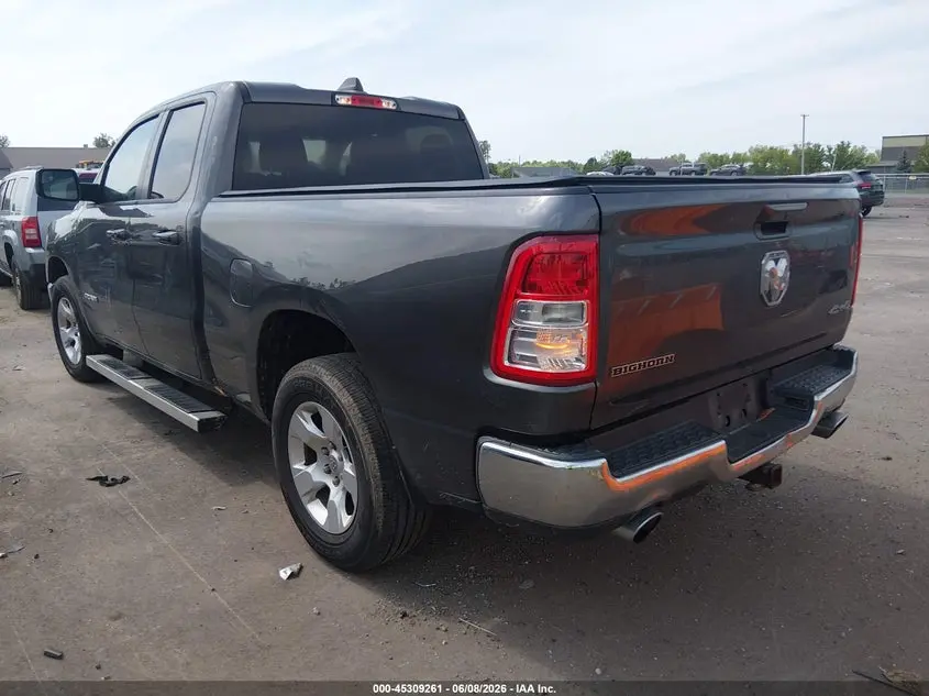 2022 RAM 1500 BIG HORN  4X4 6'4 BOX