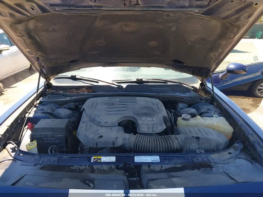 2013 DODGE CHALLENGER SXT PLUS