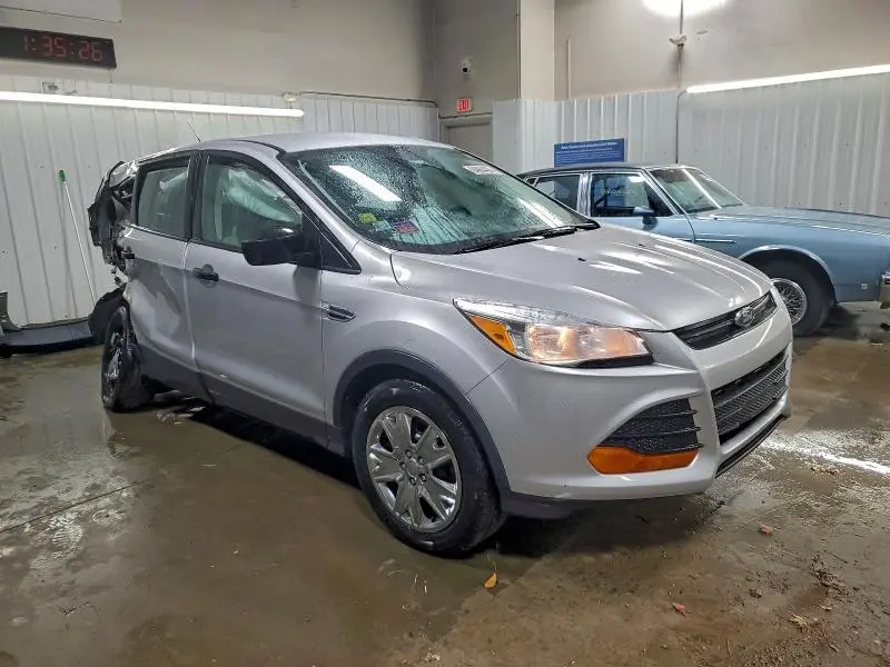 2016 FORD ESCAPE S  