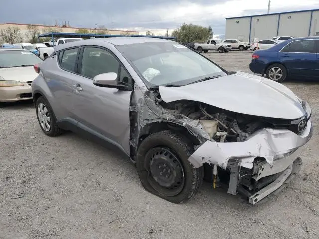 2020 TOYOTA C-HR XLE  