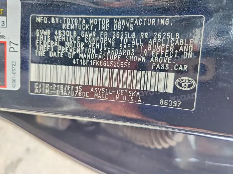 2016 TOYOTA CAMRY SE  