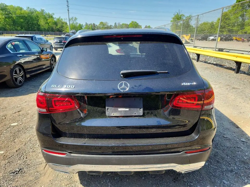 2021 MERCEDES-BENZ GLC 300 4MATIC  