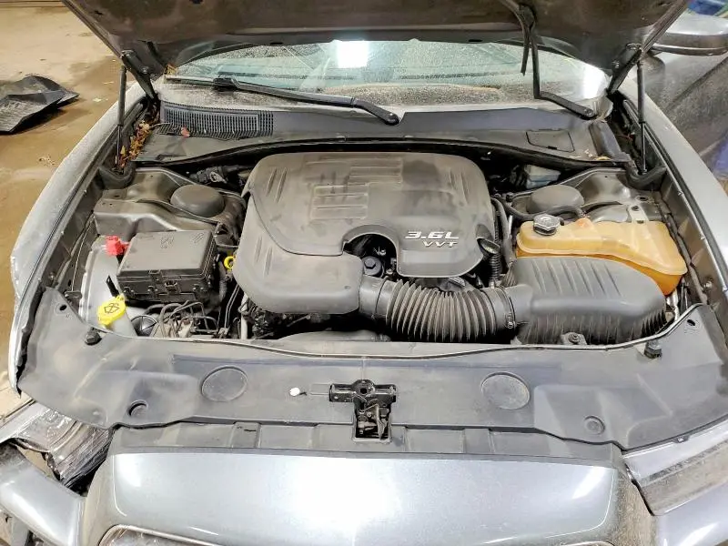 2012 DODGE CHARGER SXT  