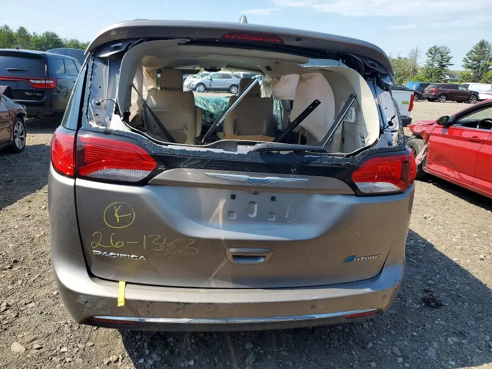 2018 CHRYSLER PACIFICA HYBRID TOURING L  
