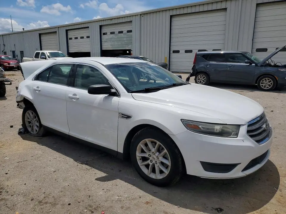 2014 FORD TAURUS SE  
