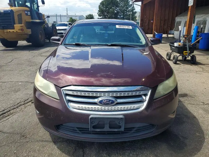 2011 FORD TAURUS SEL  