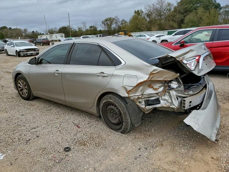 2015 TOYOTA CAMRY LE  