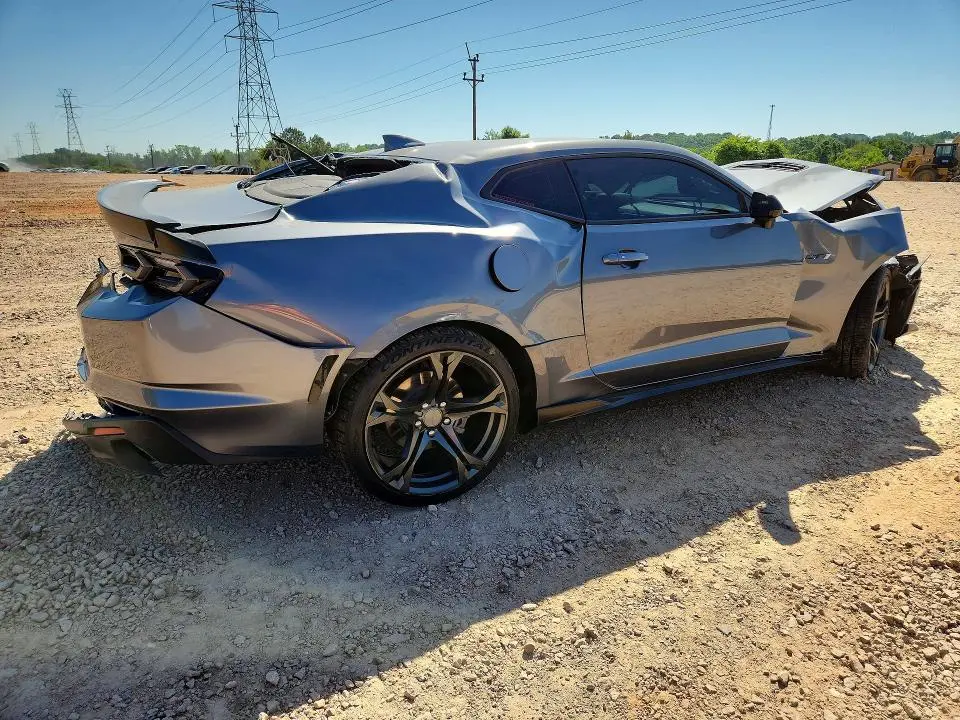 2021 CHEVROLET CAMARO LZ  