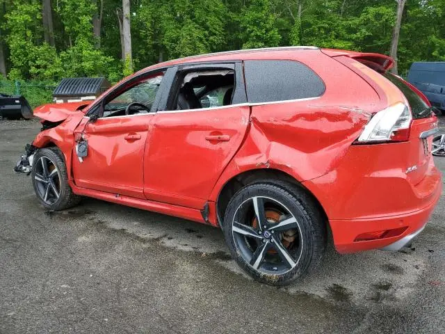 2015 VOLVO XC60 T6 R-DESIGN PLATINUM  