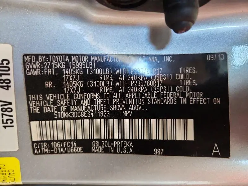 2014 TOYOTA SIENNA LE 8-PASSENGER  