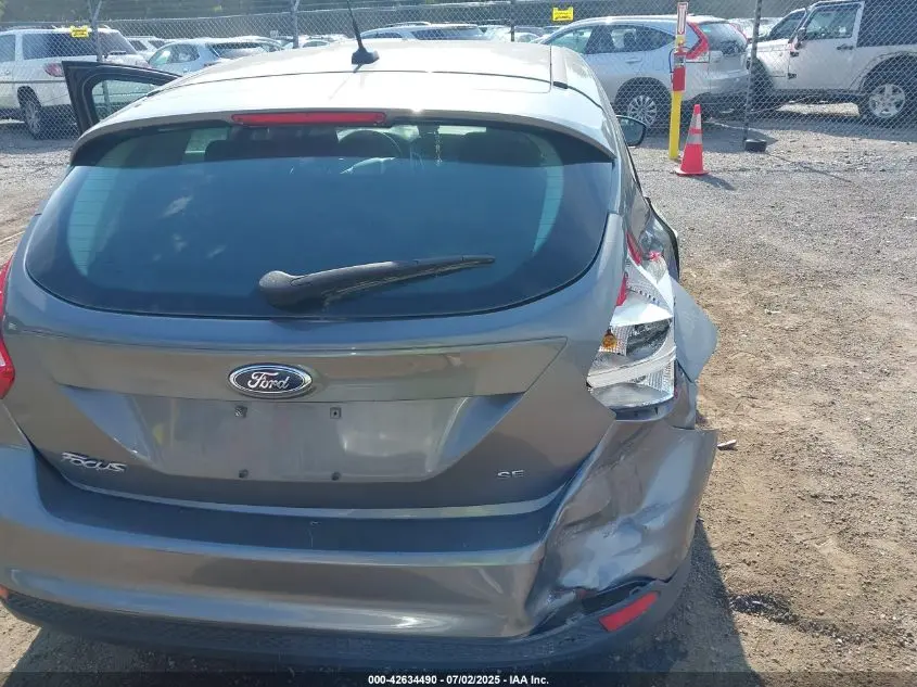 2012 FORD FOCUS SE