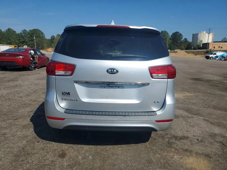 2018 KIA SEDONA LX  