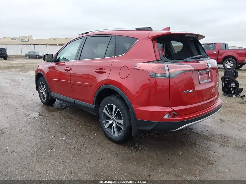 2016 TOYOTA RAV4 XLE