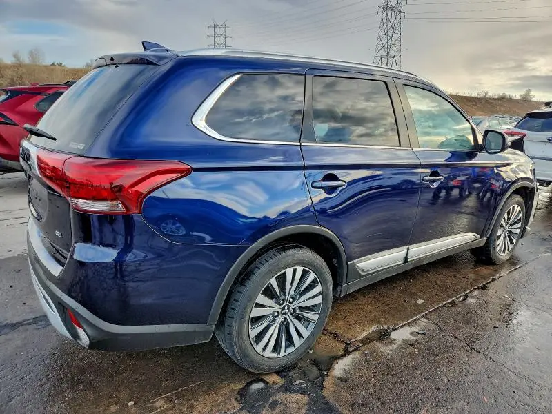 2020 MITSUBISHI OUTLANDER SE  