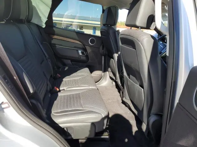 2017 LAND ROVER DISCOVERY HSE LUXURY  