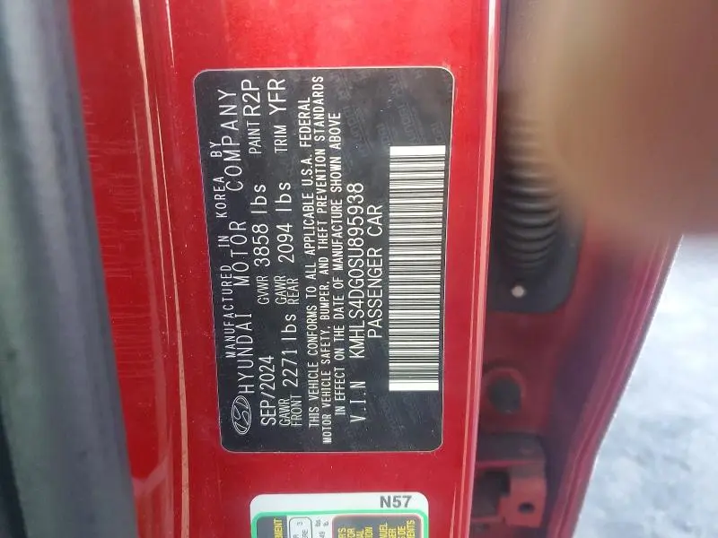 2025 HYUNDAI ELANTRA SEL  