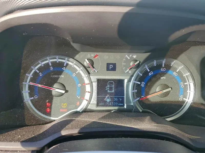 2014 TOYOTA 4RUNNER SR5  