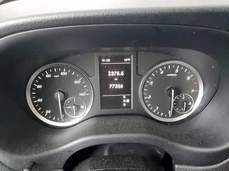 2023 MERCEDES-BENZ METRIS   