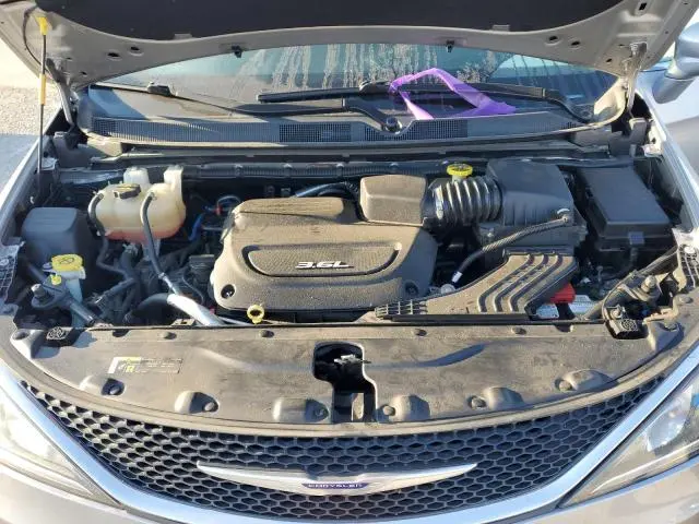 2018 CHRYSLER PACIFICA TOURING L PLUS  
