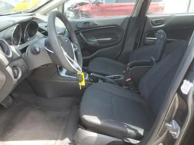 2017 FORD FIESTA SE  