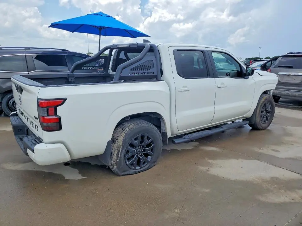 2023 NISSAN FRONTIER SV  