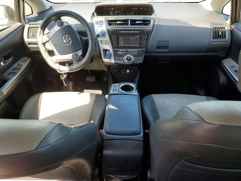 2015 TOYOTA PRIUS V TWO  