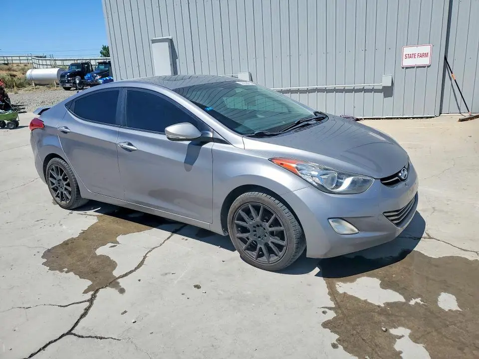 2012 HYUNDAI ELANTRA LIMITED  