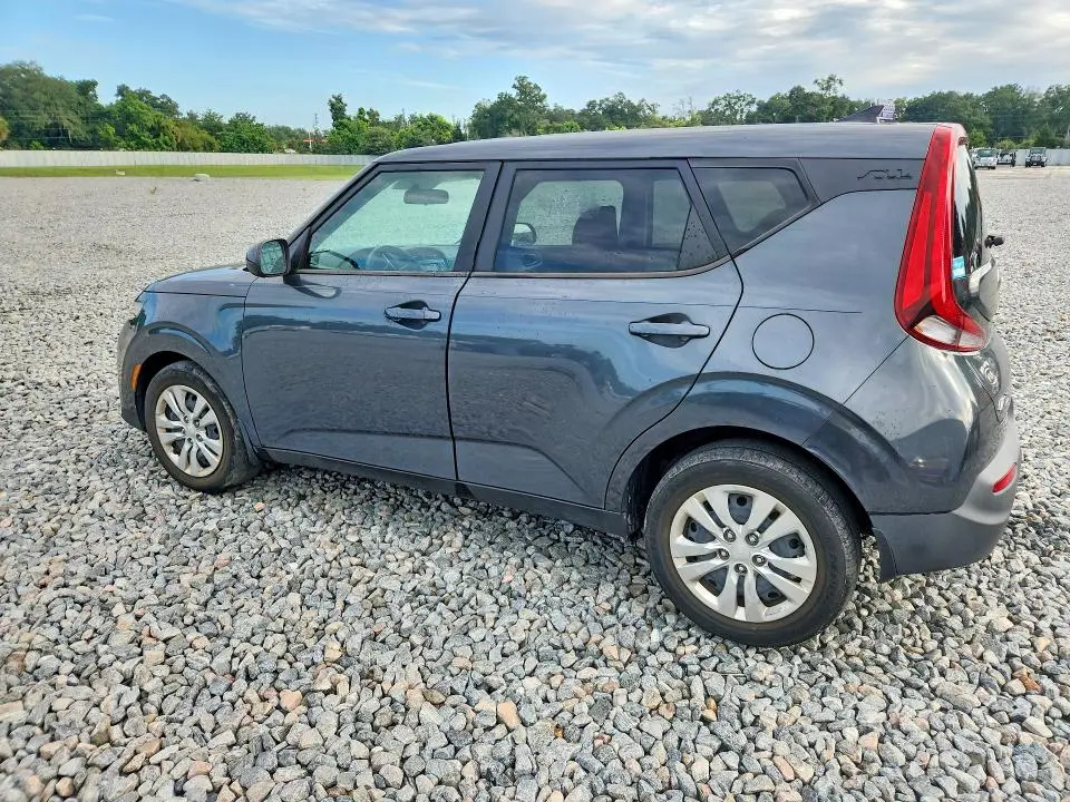 2021 KIA SOUL LX  
