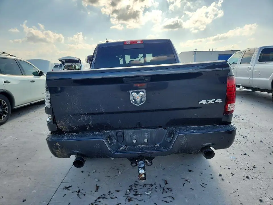 2017 RAM 1500 SPORT  