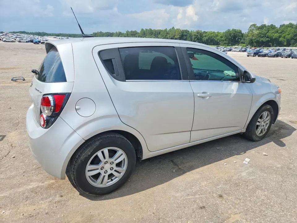 2014 CHEVROLET SONIC LT  