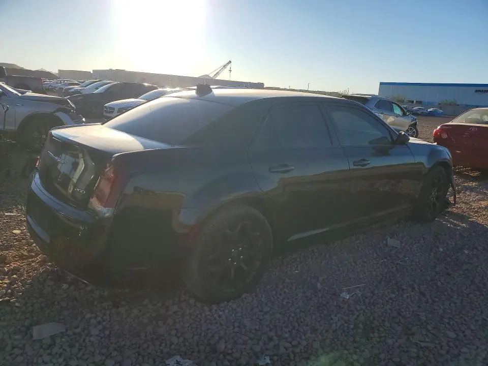 2019 CHRYSLER 300 S  