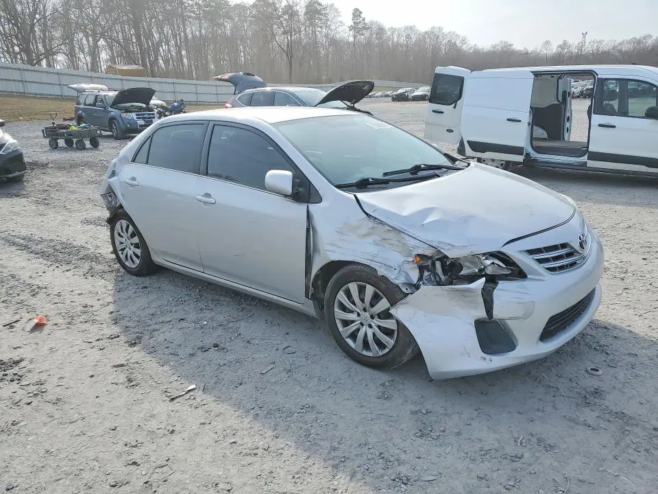 2013 TOYOTA COROLLA LE  