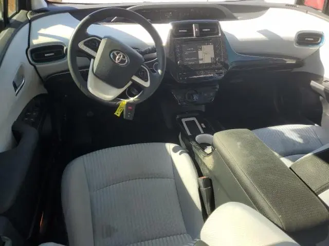 2016 TOYOTA PRIUS   