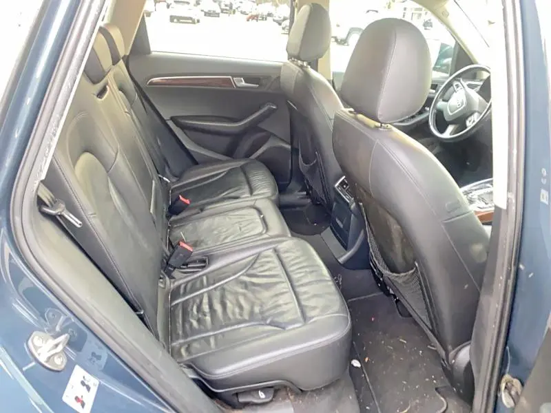 2010 AUDI Q5 PREMIUM PLUS  