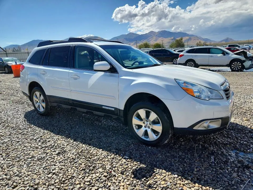 2012 SUBARU OUTBACK 3.6R LIMITED  