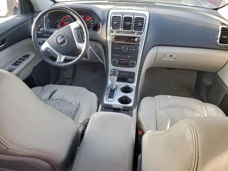 2011 GMC ACADIA SLT-2  