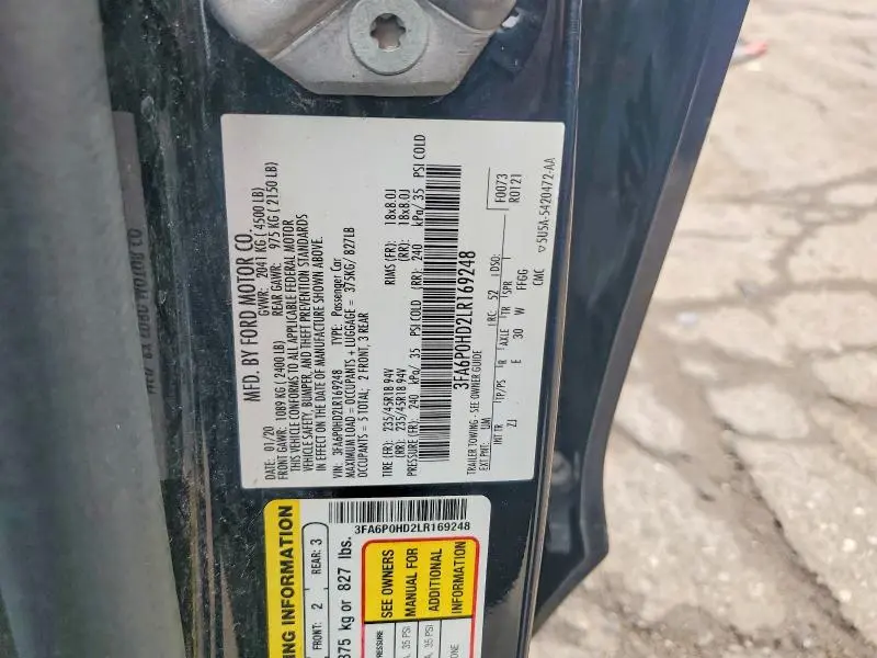 2020 FORD FUSION SE  
