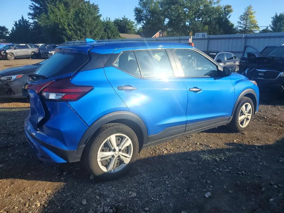 2024 NISSAN KICKS S  