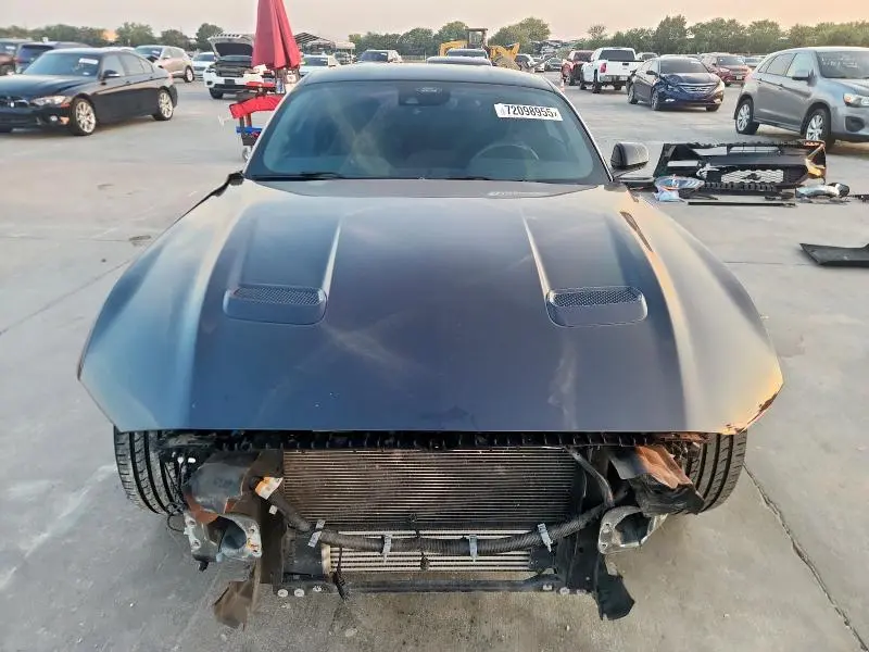 2022 FORD MUSTANG
