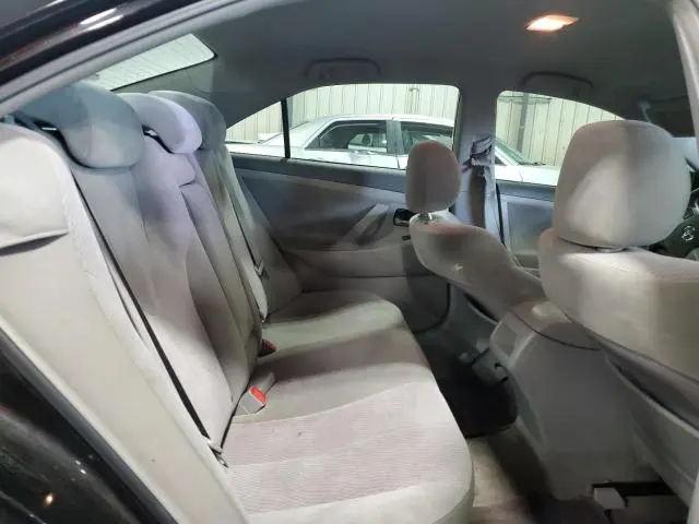 2010 TOYOTA CAMRY BASE  